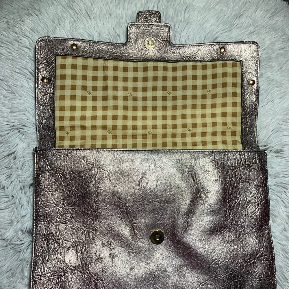 Jessica Simpson Clutch‎